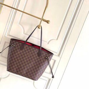 Louis Vuitton Neverfull Damier Ebene Canvas MM